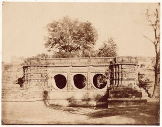 The Indian Amateur’s Photographic Album. Published Monthly, under the Patronage of the Bombay Photographic Society... Sold at the Photographic Depôt and Portrait Rooms, Fort, Bombay.