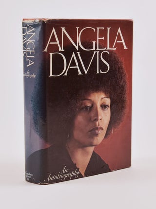 Angela Davis : An Autobiography.