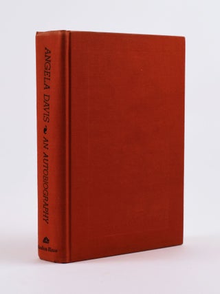Angela Davis : An Autobiography.
