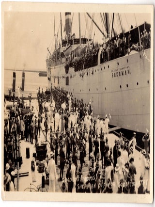 [A U.S. Army officer&rsquo;s diary and assemblage of photographs documenting his experiences during the Moro Rebellion.]